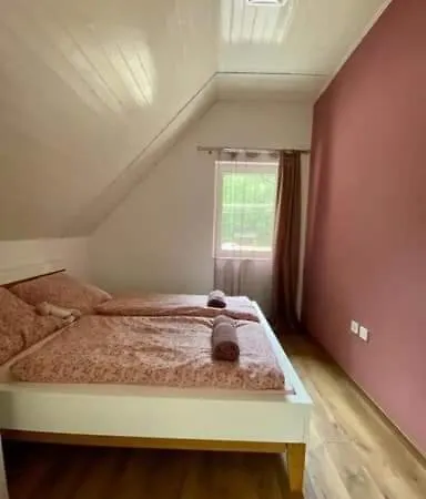 Vakantiehuis Zen Garden Szajki Tavak
