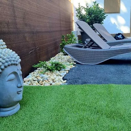 Zen Garden Szajki Tavak Hébergement de vacances *